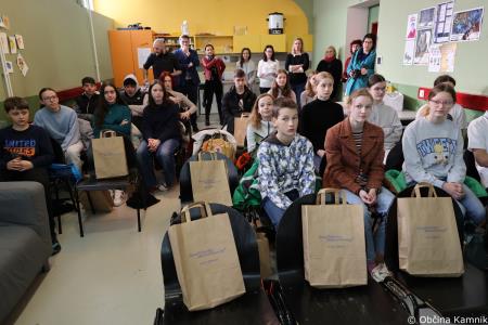 Letošnji otroški parlament na občinski ravni v središče postavlja duševno zdravje mladih (7)